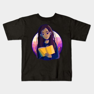 Cute girl reading Kids T-Shirt